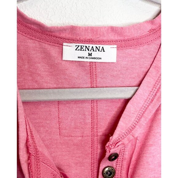 🆕 Zenana Outfitters Katelyn Raw Edge Short Sleeve Pink Top Button Front Medium - Picture 6 of 11